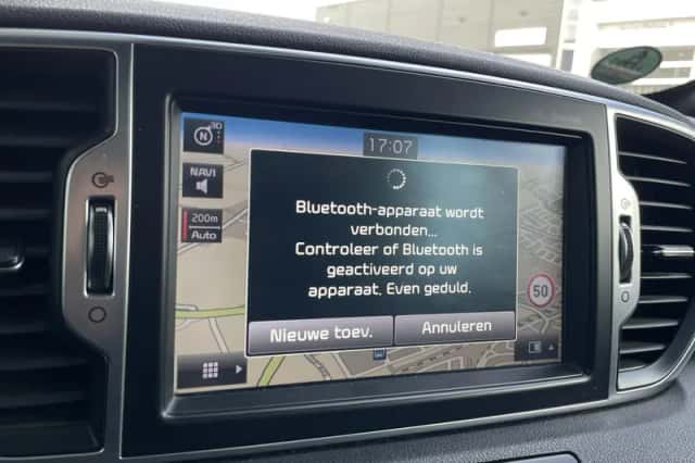 Kia Sportage (2016) thumbnail 29