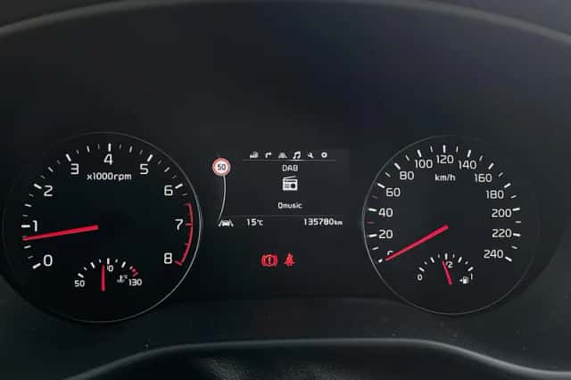 Kia Sportage (2016) thumbnail 31