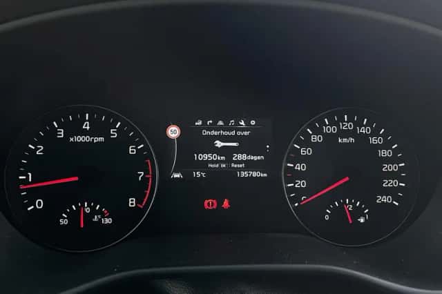Kia Sportage (2016) thumbnail 36