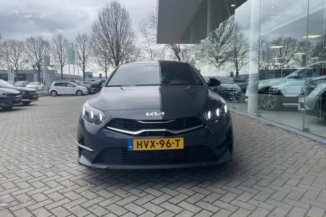 Kia Ceed Sportswagon (2025) thumbnail 3