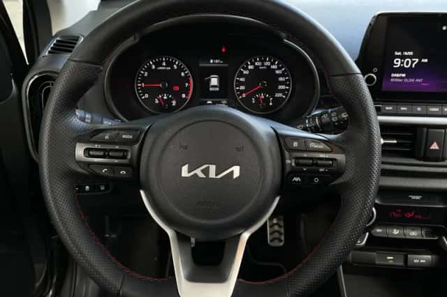 Kia Picanto (2022) thumbnail 13