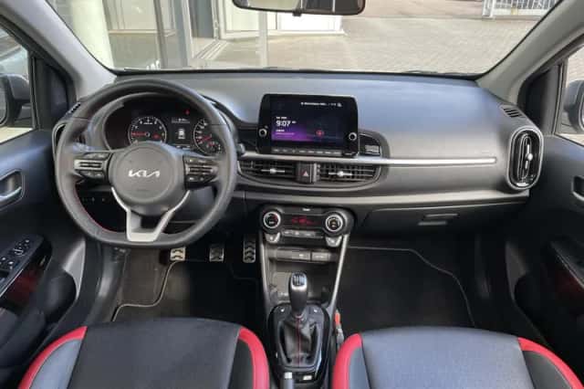 Kia Picanto (2022) thumbnail 10