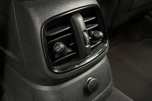 MINI Countryman (2018) thumbnail 12