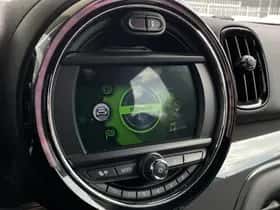 MINI Countryman (2018) thumbnail 23