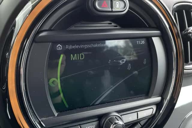 MINI Countryman (2018) thumbnail 33