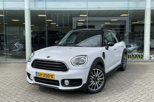 MINI Countryman (2018) thumbnail 38