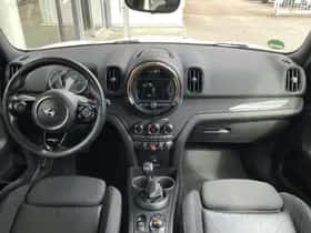 MINI Countryman (2018) thumbnail 5