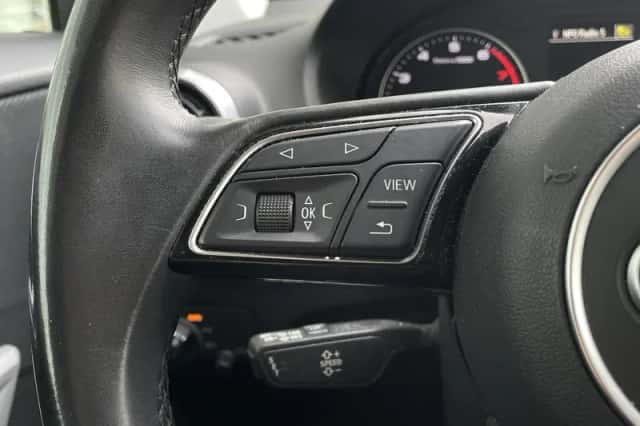 Audi Q2 (2021) thumbnail 16