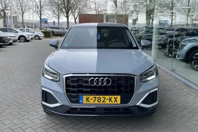Audi Q2 (2021) thumbnail 3