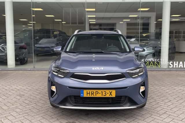 Kia Stonic (2025) thumbnail 3