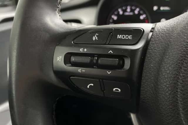Kia Stonic (2022) thumbnail 16