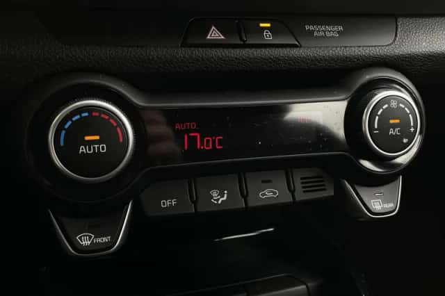 Kia Stonic (2022) thumbnail 30