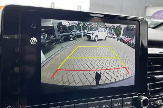 Kia Stonic (2022) thumbnail 35