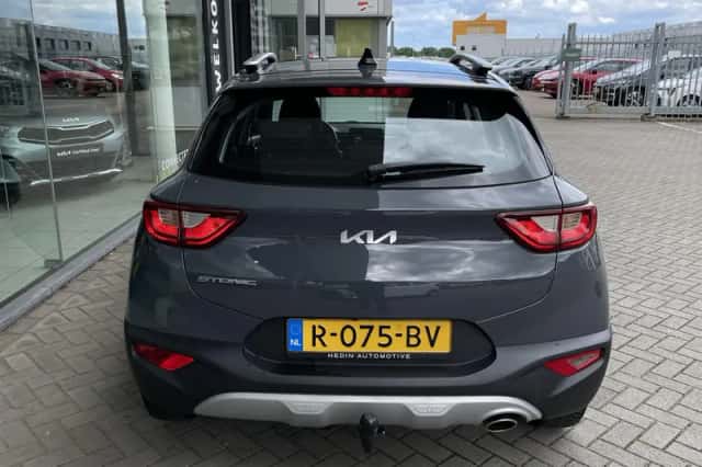 Kia Stonic (2022) thumbnail 7