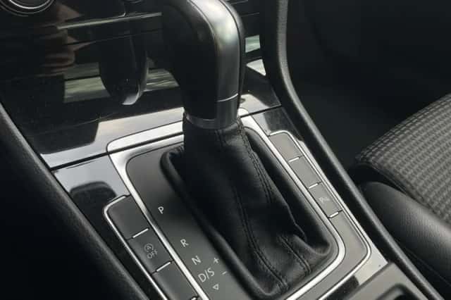 Volkswagen Golf (2014) thumbnail 18