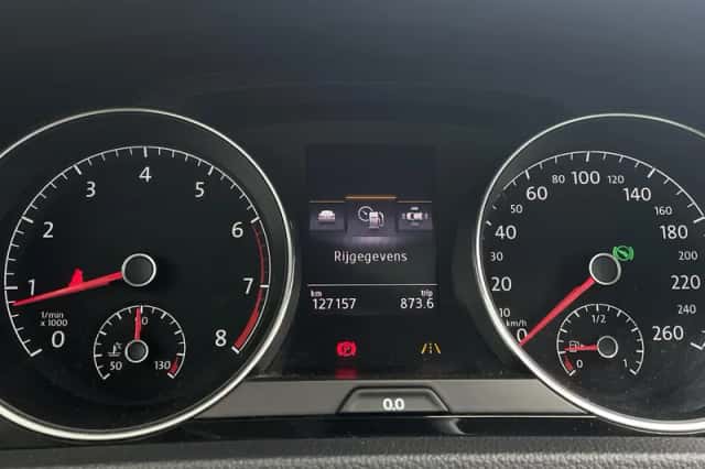Volkswagen Golf (2014) thumbnail 34