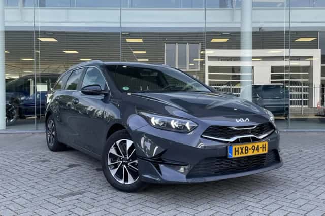 Kia Ceed Sportswagon (2025) thumbnail 3