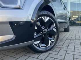 Kia Niro EV (2025) thumbnail 2