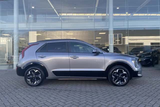 Kia Niro EV (2025) thumbnail 7