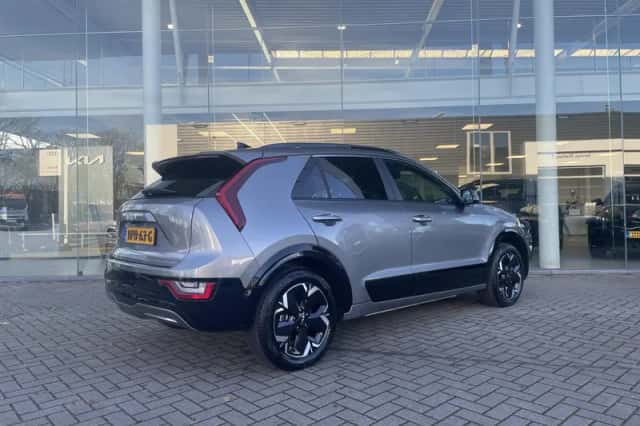 Kia Niro EV (2025) thumbnail 8
