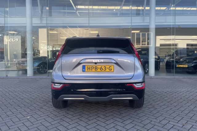 Kia Niro EV (2025) thumbnail 9