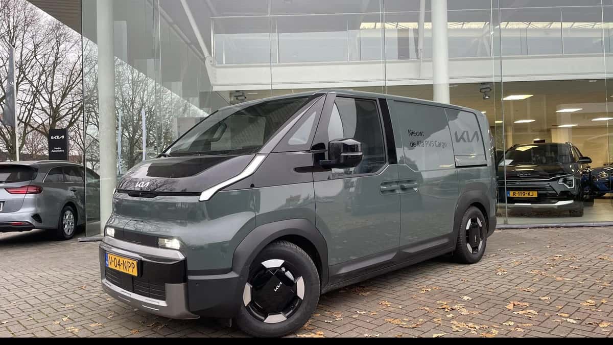 Kia PV5 (2025) — foto 1