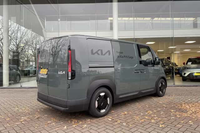 Kia PV5 (2025) thumbnail 4