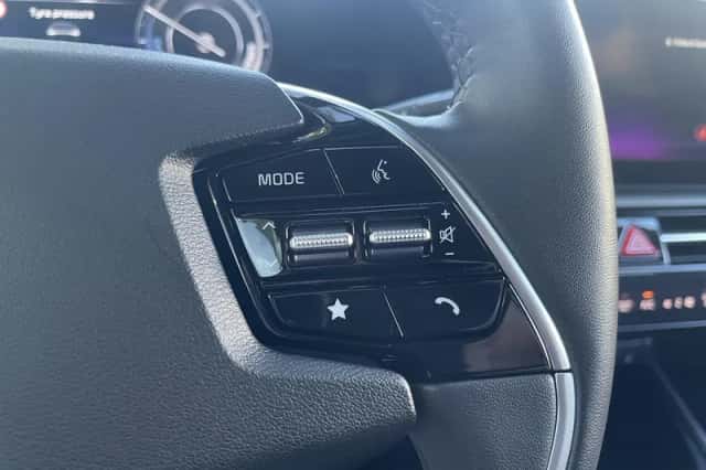 Kia Niro EV (2025) thumbnail 25