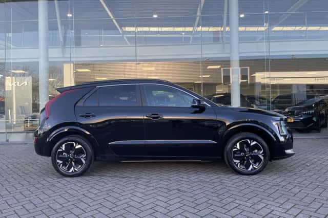 Kia Niro EV (2025) thumbnail 7