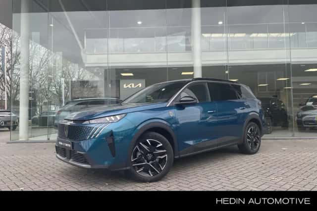 Peugeot 5008 (2025) thumbnail 1