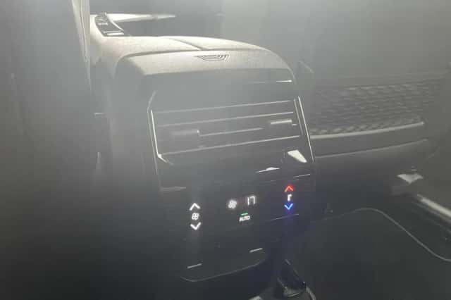 Peugeot 5008 (2025) thumbnail 16