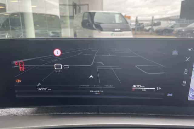 Peugeot 5008 (2025) thumbnail 18