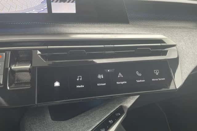 Peugeot 5008 (2025) thumbnail 23