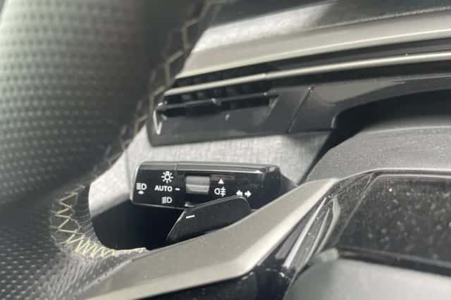 Peugeot 5008 (2025) thumbnail 26