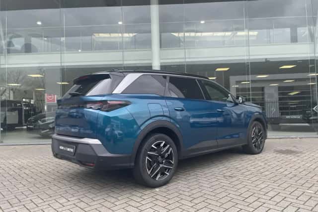 Peugeot 5008 (2025) thumbnail 10