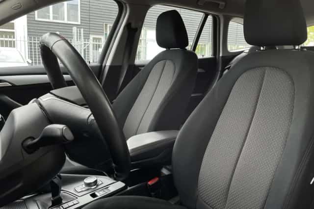 BMW X1 (2018) thumbnail 13