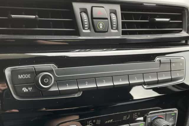 BMW X1 (2018) thumbnail 28