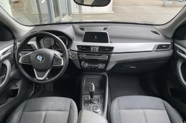 BMW X1 (2018) thumbnail 10