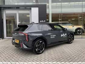 Kia EV4 (2025) thumbnail 4