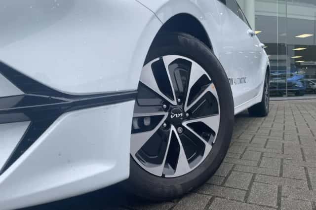 Kia Ceed Sportswagon (2025) thumbnail 2
