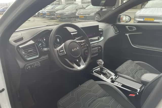 Kia Ceed Sportswagon (2025) thumbnail 11
