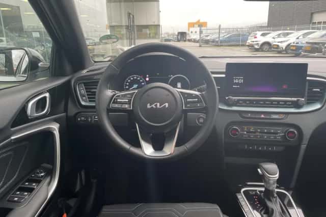 Kia Ceed Sportswagon (2025) thumbnail 17