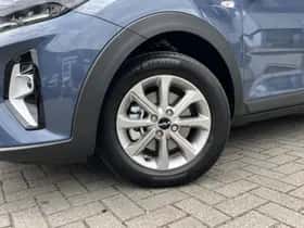 Kia Stonic (2025) thumbnail 2