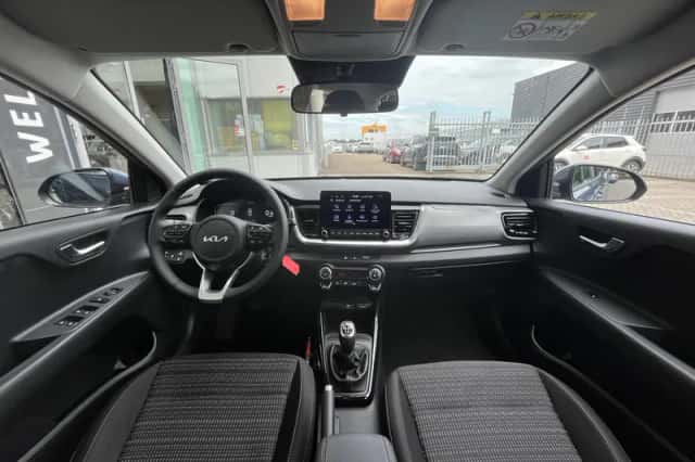 Kia Stonic (2025) thumbnail 12