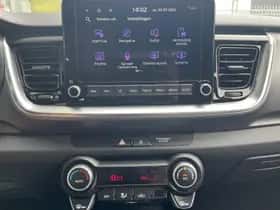 Kia Stonic (2025) thumbnail 21