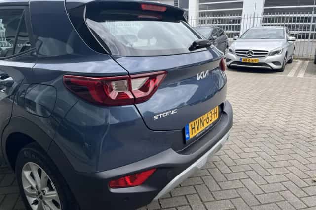 Kia Stonic (2025) thumbnail 9