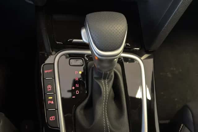 Kia XCeed (2025) thumbnail 22