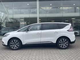 Renault Espace (2016) thumbnail 3