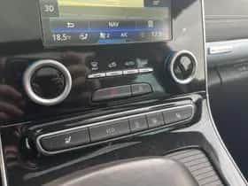 Renault Espace (2016) thumbnail 31