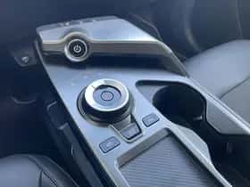 Kia EV6 (2023) thumbnail 24